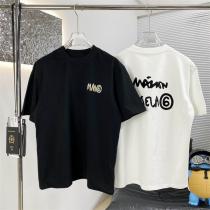 メゾン マルジェラ 偽物 Tシャツ シンプルロゴ MM6 ブランド名筆記体 Maison Margiela