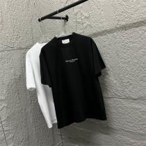 Maison Margiela 偽物 Tシャツ クリーンホワイト ロゴ MM6 ブランド名多言語 メゾン マルジェラ