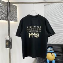 メゾン マルジェラ コピー Tシャツ 数字グラフィック ゴールドプリント MM6 Maison Margiela