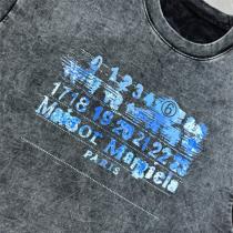 Maison Margiela スーパーコピー Tシャツ ダークグレー ブルーグラデーション ロゴと数字 メゾン マルジェラ