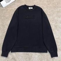 メゾン マルジェラ コピー トレーナー ブラック シンプル ロゴ X 刺繍 Maison Margiela