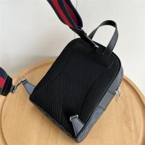 Gucc1 偽物 GGキャンバス バックパック スタイリッシュな カジュアルデザイン Gucc1
