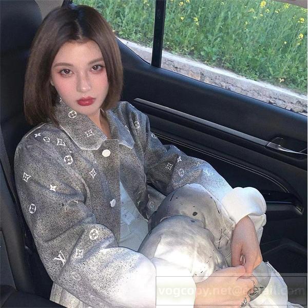LOUIS VUITTON コピー デニムジャケット グラデーションカラー スプレーアート ルイヴィトン