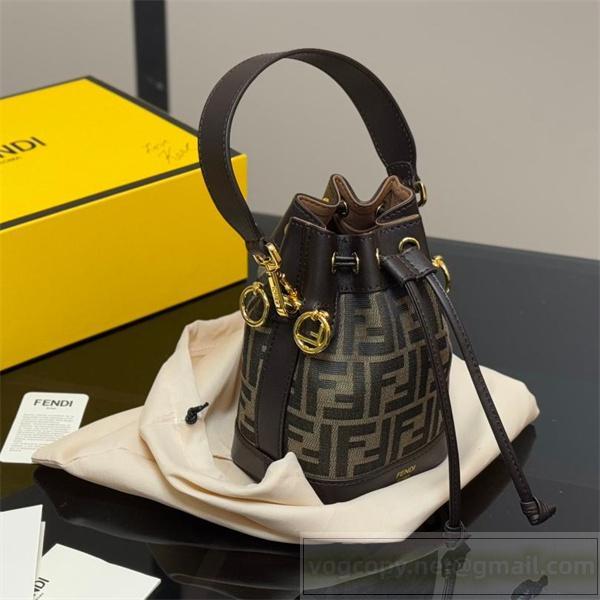 フェンデイ コピー ショルダーバッグ キャンバス FFロゴ 巾着型 ブラウン レザー FENDI
