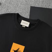 Gucc1 スーパーコピー Tシャツ 蜂モチーフ ロゴ イエロー＆黒配色 Gucc1