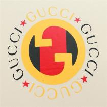 Gucc1 コピー Tシャツ 丸いロゴ 赤黄色配色 モダン＆クラシック Gucc1