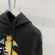 フェンデイ スーパーコピー パーカー ロゴ ドラゴン 遊び心 目を引くデザイン FENDI