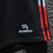 BALENCIAGA コピー ハーフパンツ グリーン＆ブラックストライプ ロゴ入り バレンシアガ