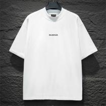 BALENCIAGA スーパーコピー Tシャツ 小ロゴプリント 背面大ロゴ シンプルエレガント バレンシアガ