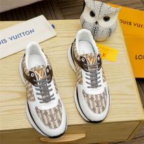 ルイヴィトン スーパーコピー スニーカー ブラックレザー モノグラムキャンバス ロゴディテール LOUIS VUITTON