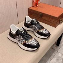 DIOR 偽物 スニーカー ホワイトレザー＆グレーキャンバス ゴールドディテール ディオール