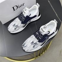 ディオール スーパーコピー スニーカー ホワイト＆グレー ロゴ入り クッション性の高いソール DIOR