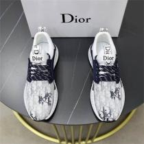 ディオール スーパーコピー スニーカー ホワイト＆グレー ロゴ入り クッション性の高いソール DIOR