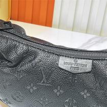 LOUIS VUITTON スーパーコピー ショルダーバッグ ブラックモノグラムエクリプス シンプルデザイン ルイヴィトン