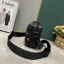 LOUIS VUITTON スーパーコピー ショルダーバッグ カラフルグラデーション モノグラムデザイン ルイヴィトン