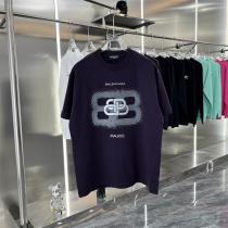 BALENCIAGA スーパーコピー Tシャツ アイコニック BBロゴ シンプル 存在感 洗練 デザイン バレンシアガ