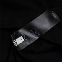 人気 BALENCIAGA 偽物 Tシャツ ゴシック ロゴ 詩的 グラフィック 独特な 詩的な言葉 ゴシック調 バレンシアガ