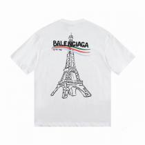 バレンシアガ スーパーコピー Tシャツ エッフェル塔 フランス国旗 ストライプ 力強いデザイン 連想 BALENCIAGA