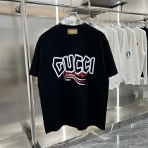 BALENCIAGA x Gucc1 スーパーコピー コラボTシャツ 2026 ロゴ 波線 シンプル デザイン バレンシアガ