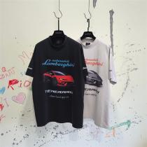 Lamborghini × BALENCIAGA 偽物 Tシャツ  ロゴ 車 ダイナミック ブラック ホワイト バレンシアガ