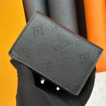 ルイヴィトン スーパーコピー 財布 ブラック レザー シンプル 洗練 高級感 LOUIS VUITTON