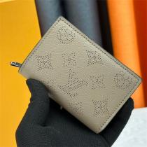 ルイヴィトン スーパーコピー 財布 ブラック レザー シンプル 洗練 高級感 LOUIS VUITTON