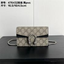 Gucc1 スーパーコピー ショルダーバッグ GGキャンバス シルバーバックル チェーンストラップ Gucc1