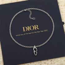 ディオール スーパーコピー ネックレス 高品質 シルバーチェーン ミニマル モダン チャーム DIOR 　