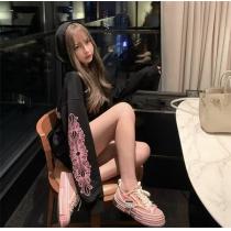 クロムハーツ コピー パーカー MODERA FUTURA ロゴ ピンク装飾 CHROME HEARTS