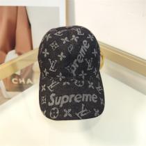 SUPREME x LOUIS VUITTON コピー キャップ LVロゴ フラワーパターン コラボ シュプリーム
