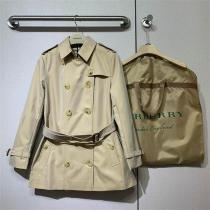 BURBERRY 偽物 トレンチコート ダブルブレスト ベージュ ゴールドボタン バーバリー