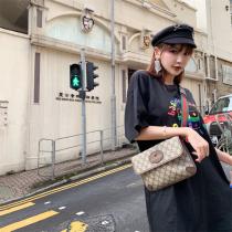 Gucc1 スーパーコピー ショルダーバッグ GGキャンバス アイコニックデザイン コンパクト Gucc1 