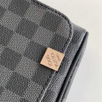 LOUIS VUITTON コピー メッセンジャーバッグ ダミエ グラフィット キャンバス ルイヴィトン