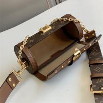 ルイヴィトン 偽物 ショルダーバッグ モノグラム ゴールド金具 チェーンストラップ LOUIS VUITTON 