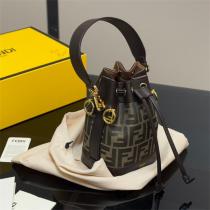 フェンデイ コピー ショルダーバッグ キャンバス FFロゴ 巾着型 ブラウン レザー FENDI