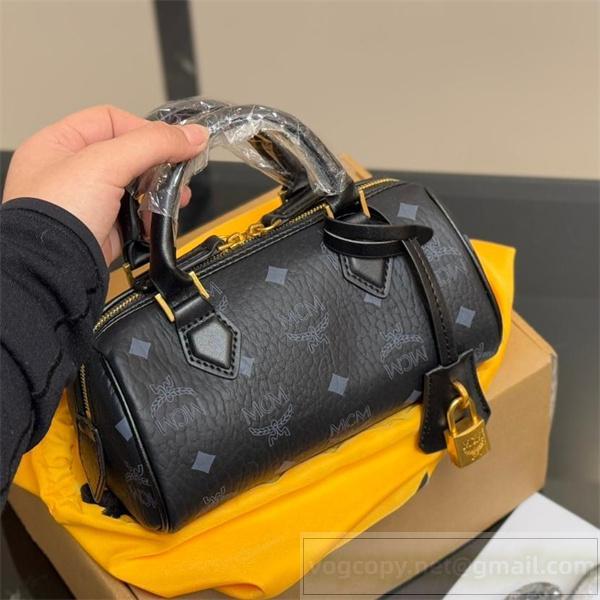 エムシーエム スーパーコピー ショルダーバッグ アイコニック MCM スーパーコピーロゴ ダイヤモンド模様