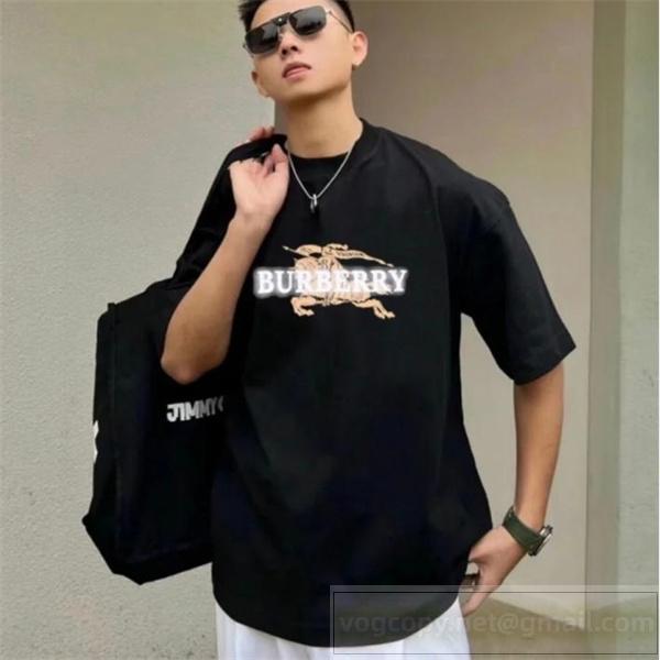 バーバリー 偽物 Tシャツ クラシックデザイン ロゴプリント 騎士エンブレム ブラック BURBERRY