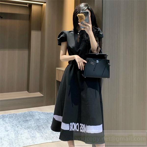 DIOR 偽物 ワンピース エレガンス モダンデザイン シグネチャースタイル ディオール