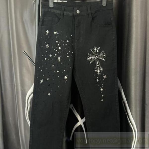 CHROME HEARTS 偽物 ブラックデニムパンツ スプレー加工 クロスモチーフ クロムハーツ