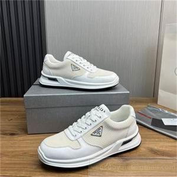 プラダ スーパーコピー エレガントスニーカー レザー×メッシュ×トライアングルロゴ 軽量＆通気性 PRADA