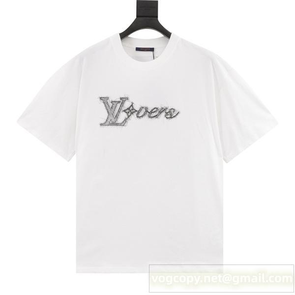 LOUIS VUITTON スーパーコピー Tシャツ LVロゴ 星グラフィック シンプル 洗練デザイン ルイヴィトン