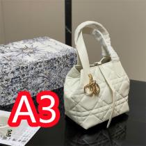 DIOR スーパーコピー ハンドバッグ モノグラムデザイン ネイビーブルー アイボリー ゴールドチャーム ディオール