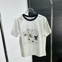 大注目 CH コピー Tシャツ エレガンス アイコニックデザイン CCロゴ CH