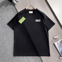 個性際立つ Gucc1 偽物 Tシャツ ポップロゴデザイン ブラック＆ホワイト 洗練 Gucc1