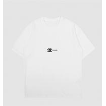 CH コピー Tシャツ ミニマルダブルCロゴデザイン ブラック＆ホワイト展開 CH