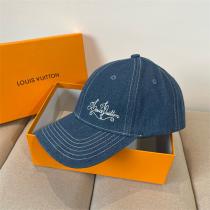 2色展開 LOUIS VUITTON 偽物 キャップ 上品なアクセント 刺繍 異なる魅力 筆記体 ルイヴィトン