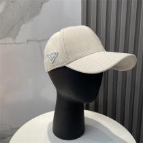 PRADA スーパーコピー キャップ ベージュ×コーデュロイ素材 上品デザイン プラダ