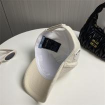 PRADA スーパーコピー キャップ ベージュ×コーデュロイ素材 上品デザイン プラダ