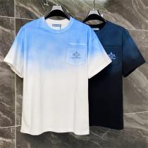 PRADA コピー Tシャツ グラデーション ブラック×ネイビー 左胸 ロゴ プラダ