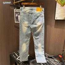 CHROME HEARTS 偽物 ジーンズ ライトブルー×控えめクロスパッチ ヴィンテージ×洗練スタイル クロムハーツ
